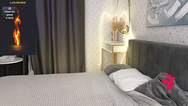 YourSweetDream  online show from January 16, 8:54 am