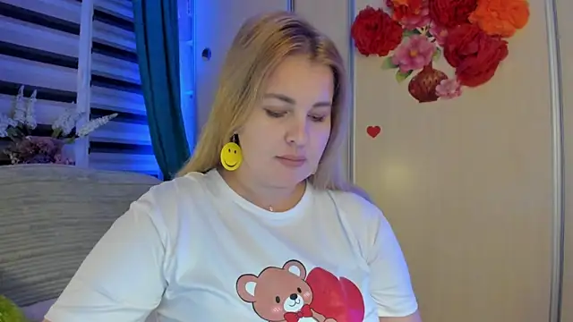 CoraSwon online show from September 27, 6:15 pm