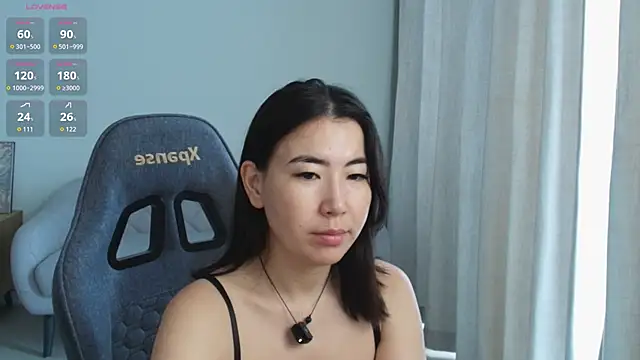 Naomi 52 online show from June 1, 1:29 am