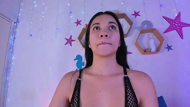 Emiily Parkerr online show from December 22, 2:36 am