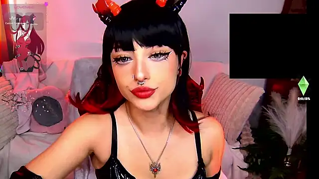 Snapshot of HollyDominic chatting on September 20, 8:51 pm HollyDominic online show from September 20, 8:51 pm