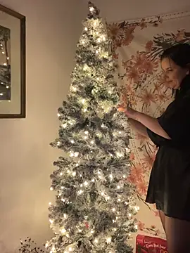 Off  Melonenmandy online show from November 24, 8:00 pm