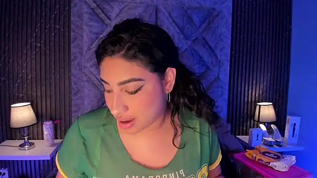 Snapshot of CANDYGABYY chatting on September 25, 4:44 am CANDYGABYY online show from September 25, 4:44 am