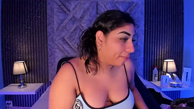 Snapshot of CANDYGABYY chatting on September 19, 4:11 am CANDYGABYY online show from September 19, 4:11 am