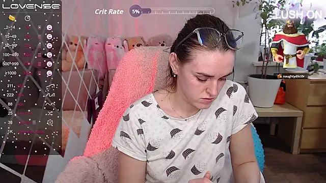 Bella  Swoon online show from November 7, 8:53 am