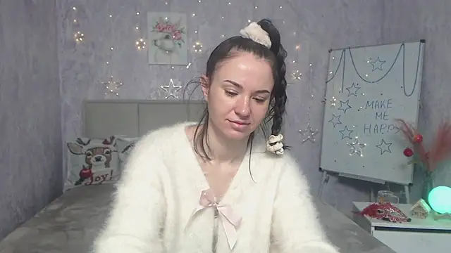 KaraCriegs online show from January 11, 6:57 pm