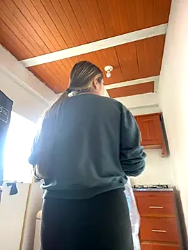 Snapshot of Iris_love18 chatting on October 17, 4:54 pm Iris love18 online show from October 17, 4:54 pm