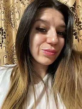 NadiraNoor online show from January 16, 7:32 pm