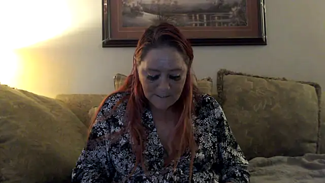 LexxiLeeds online show from November 23, 9:27 pm