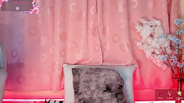 MISSKENDALL hot online show from November 14, 8:20 pm