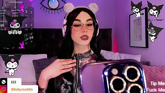 kimMaddiee online show from October 14, 5:54 am