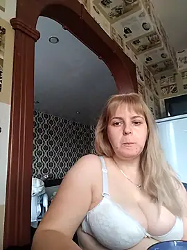 Snapshot of Lady_nice_cat chatting on September 18, 3:38 am Lady nice cat online show from September 18, 3:38 am
