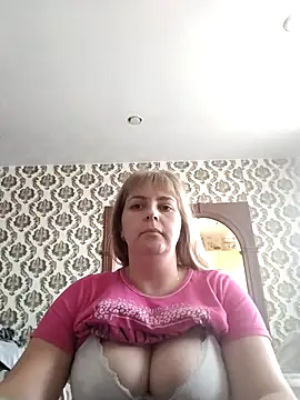 Snapshot of Lady_nice_cat chatting on September 11, 2:45 am Lady nice cat online show from September 11, 2:45 am
