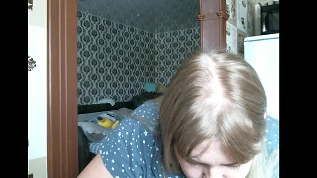 Lady nice cat online show from November 13, 3:05 am