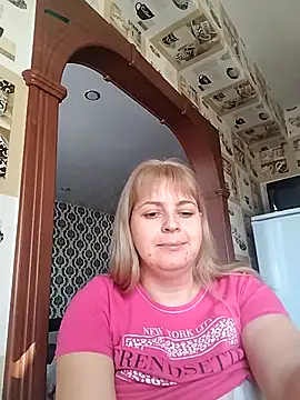 Snapshot of Lady_nice_cat chatting on September 17, 3:37 am Lady nice cat online show from September 17, 3:37 am