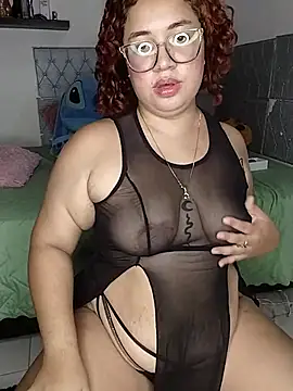 Snapshot of Day_Uzumaki chatting on October 12, 5:32 am Day Uzumaki online show from October 12, 5:32 am