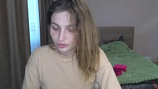 Amelia55555 online show from April 6, 3:46 pm