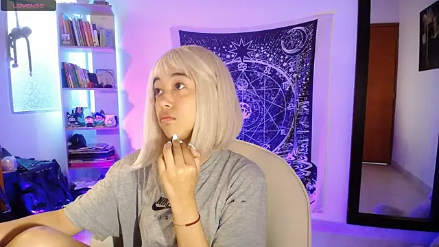 ela 0 online show from April 12, 11:35 am