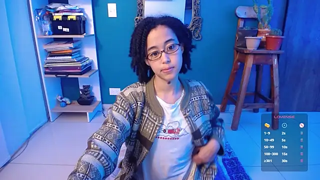 ela 0 online show from October 26, 8:10 am