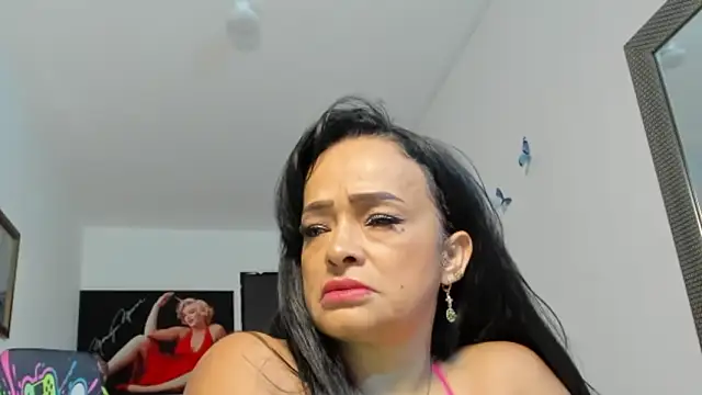 seleneh online show from March 13, 9:49 pm