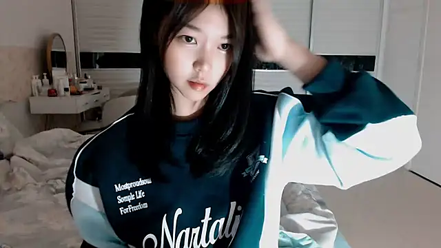 Snapshot of -Lucky_Girl chatting on October 11, 2:31 pm -Lucky Girl online show from October 11, 2:31 pm