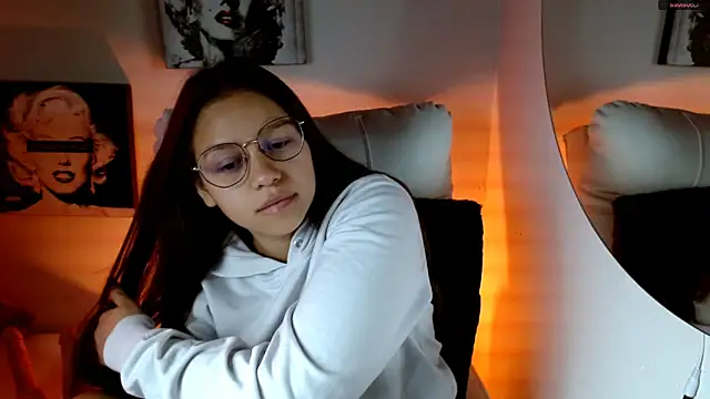 Snapshot of SamanthaRoldaan chatting on September 10, 3:12 pm SamanthaRoldaan online show from September 10, 3:12 pm