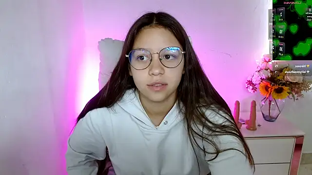 Snapshot of SamanthaRoldaan chatting on September 14, 4:38 pm SamanthaRoldaan online show from September 14, 4:38 pm