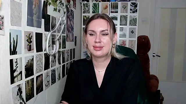 CapriScorpion online show from October 4, 4:11 pm