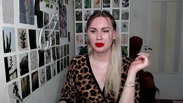 CapriScorpion online show from September 29, 1:27 pm