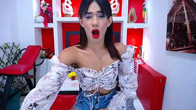 KatrinaQueen1 online show from November 2, 8:07 am