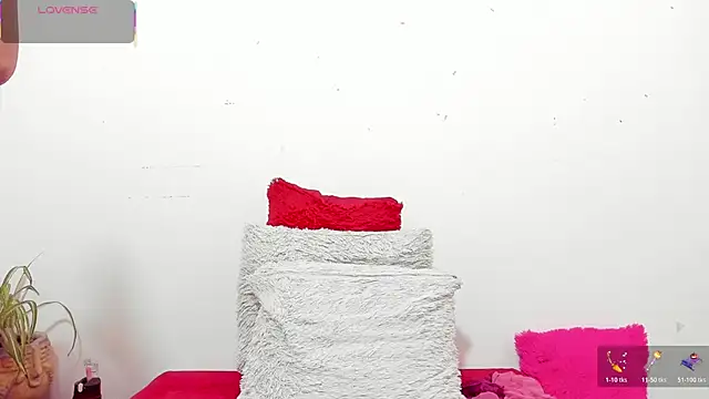 hazel 34 online show from April 16, 8:36 am