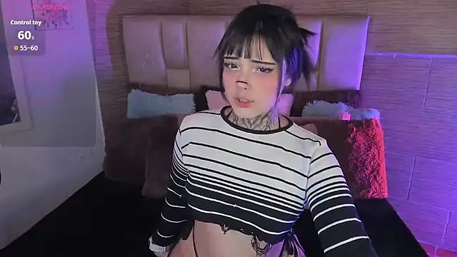 mia catt05 online show from May 22, 3:59 am