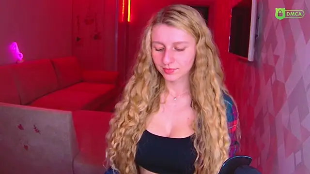 AmaliaQueen online show from December 1, 3:04 pm