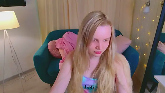 Beatrica Klein online show from May 15, 3:37 pm