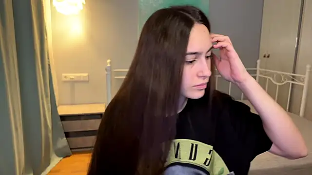 AliceKolltt online show from July 17, 2:16 am