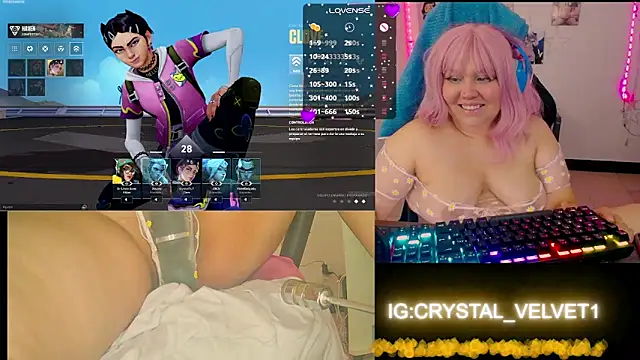 Snapshot of crystal7u7 chatting on September 9, 9:58 pm crystal7u7 online show from September 9, 9:58 pm