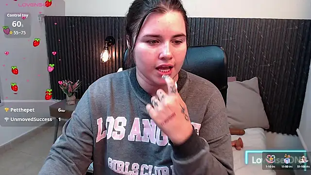Snapshot of Aabby_lee chatting on September 22, 9:13 pm Aabby lee online show from September 22, 9:13 pm