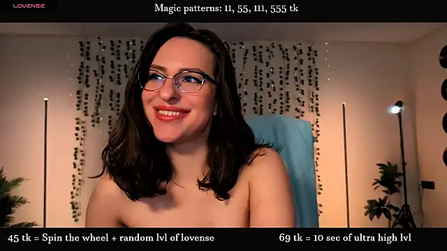 Alicia x art online show from July 19, 10:34 pm