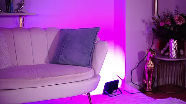 babyyboomm online show from April 1, 1:41 pm