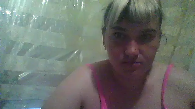 HollyLaBerry online show from May 24, 1:43 pm