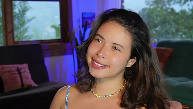 Kozzy  online show from February 7, 9:40 pm