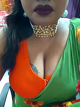Snapshot of YR-SHIVANI chatting on October 12, 6:16 am YR-SHIVANI online show from October 12, 6:16 am