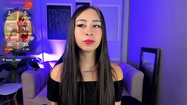 Snapshot of _cloe_martinez chatting on October 15, 3:09 am cloe martinez online show from October 15, 3:09 am