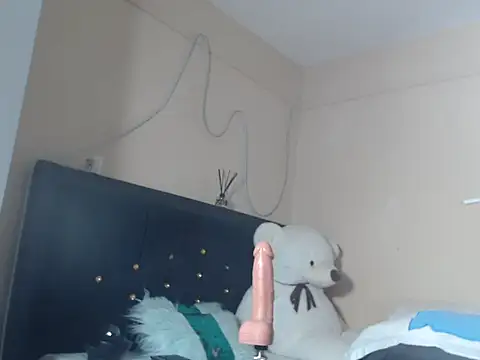 leslie bebby2 online show from October 24, 11:45 pm