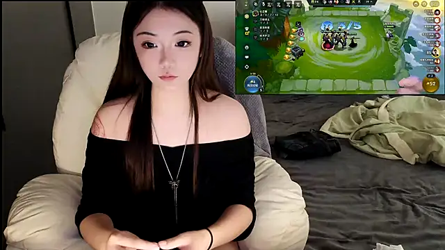 Snapshot of Jennie-007 chatting on October 3, 6:29 am Jennie-007 online show from October 3, 6:29 am