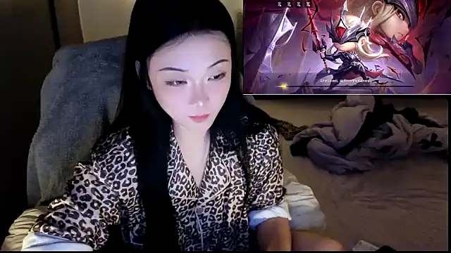 Snapshot of Jennie-007 chatting on October 15, 10:40 am Jennie-007 online show from October 15, 10:40 am