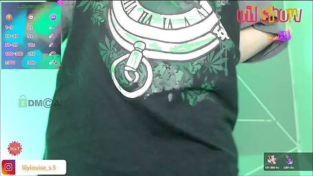 lilylouisee online show from November 11, 2:03 pm