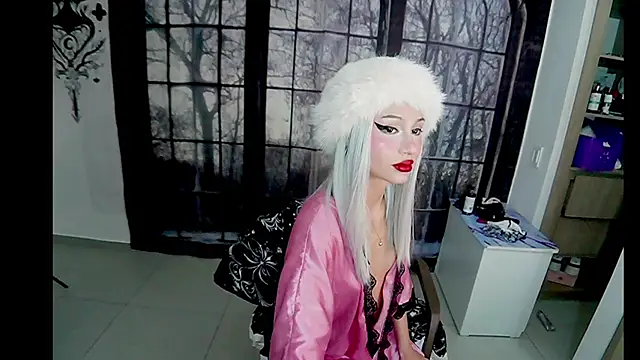 Stryxcy online show from April 30, 1:22 am