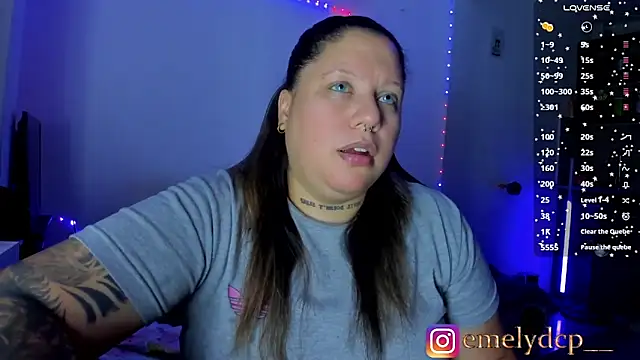 mariana maze online show from March 31, 4:12 am