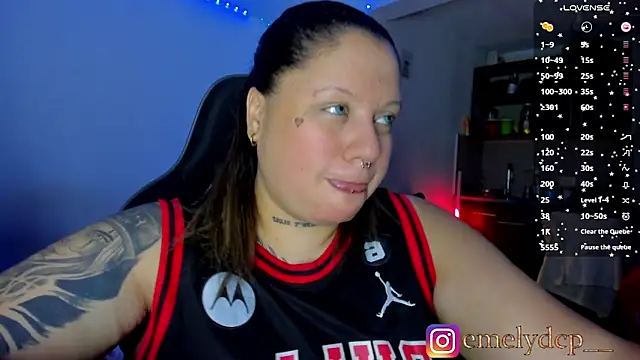 mariana maze online show from April 9, 5:21 am